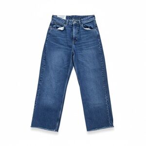 3/$25 H&M Mid-Wash Cropped Jeans